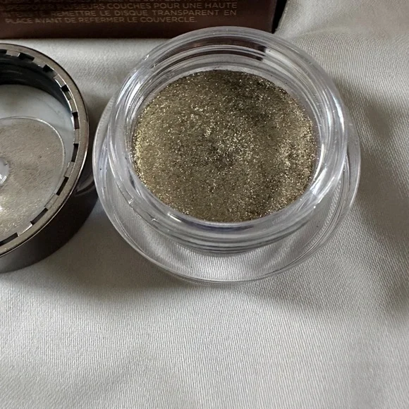 Hourglass Scattered Light Glitter Eyeshadow - Vivid - Picture 5 of 6